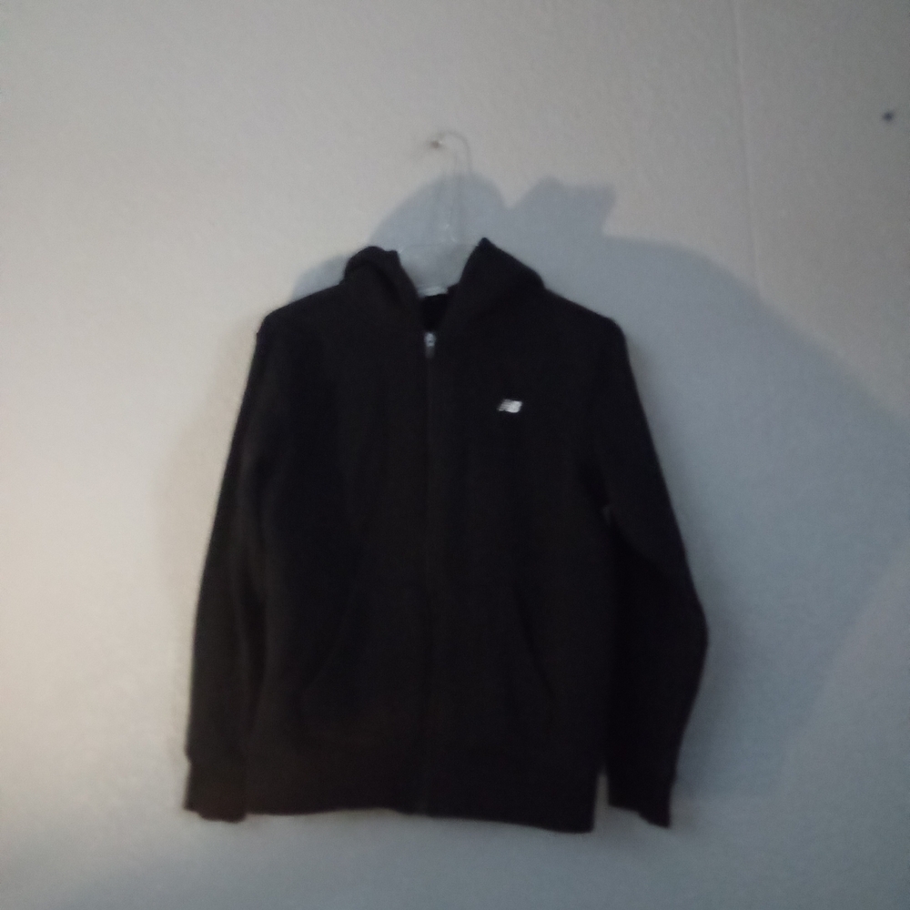 New Balance Black Zip-Up Jacket ( Bag V )